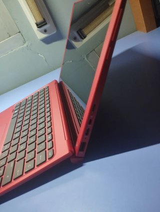 Ordenador HP Táctil + Cargador + Ratón