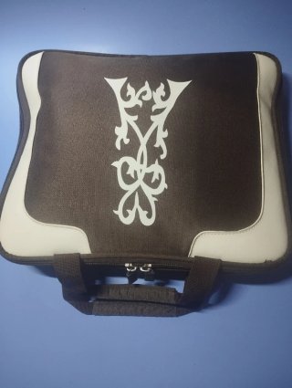 Ordenador HP Táctil + Cargador + Ratón