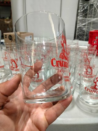 Confezione di 32 bicchieri in cristallo fine Cruzcampo Birra sidro