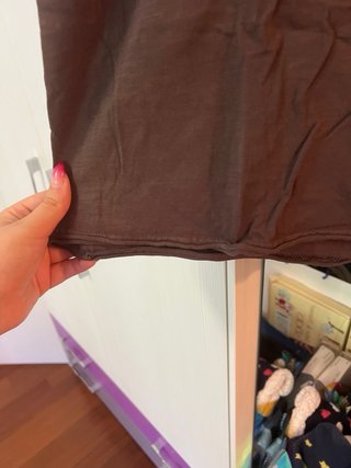 T-shirt marrone