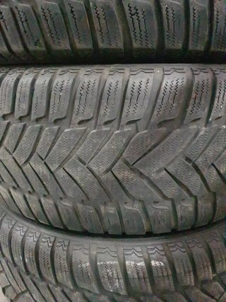 Neumáticos Invierno 245/45 R18 96 Dunlop Run Fl
