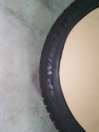 Neumáticos Invierno 245/45 R18 96 Dunlop Run Fl