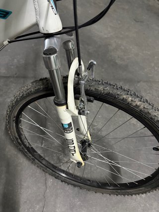 Bicicleta Boomerang BPro Sport Blanca 24 pulgadas