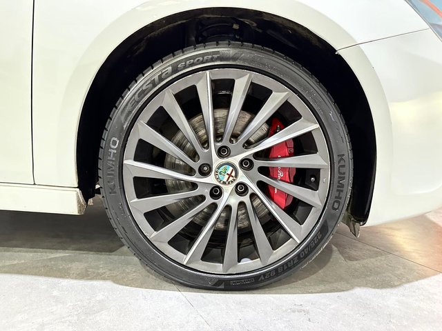 Alfa Romeo Giulietta 1.6 JTD Sprint Speciale