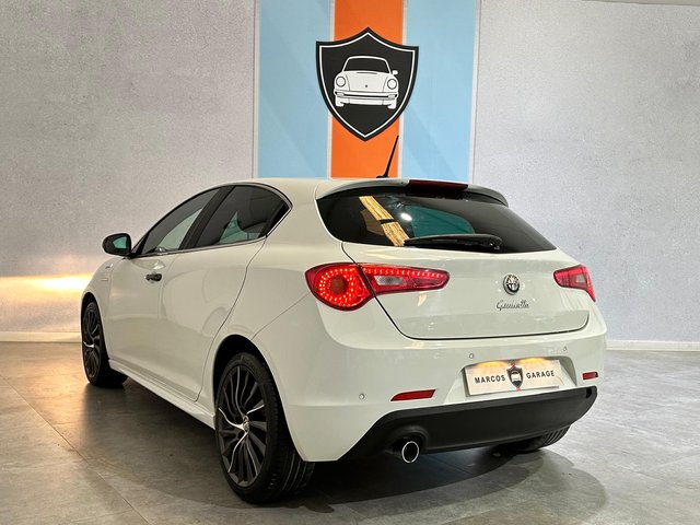 Alfa Romeo Giulietta 1.6 JTD Sprint Speciale