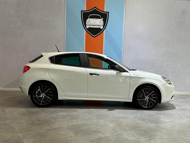 Alfa Romeo Giulietta 1.6 JTD Sprint Speciale
