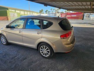 SEAT Altea XL 2.0tdi 140cv,automática,2011