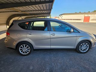 SEAT Altea XL 2.0tdi 140cv,automática,2011