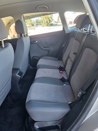 SEAT Altea XL 2.0tdi 140cv,automática,2011