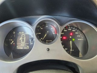 SEAT Altea XL 2.0tdi 140cv,automática,2011