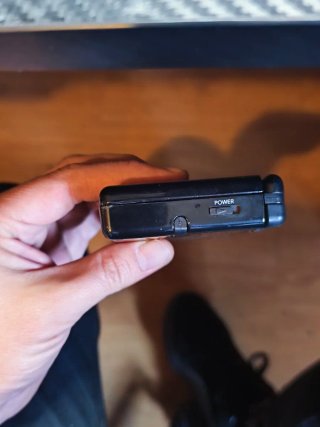 Nintendo DS Lite Negra con cargador y lápiz