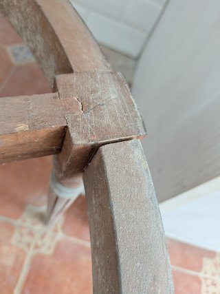 Mesa antigua redonda mármol y madera