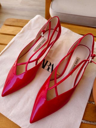 Zapatos planos rojos Zara Talla 37
