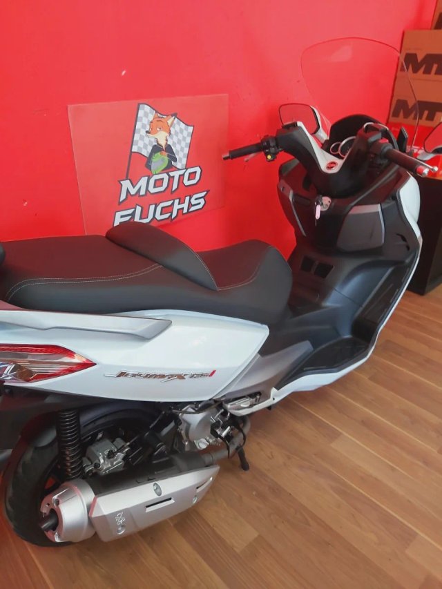 SYM Joymax 125i Maxi Scooter Blanca