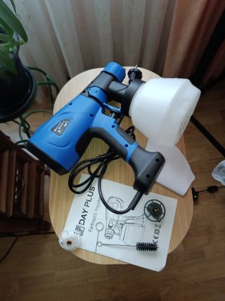Pistola pulverizadora madera y hierro