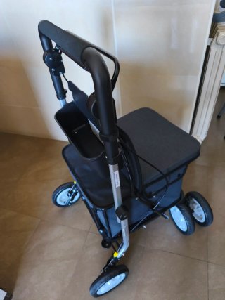 Carro andador Carlett con asiento