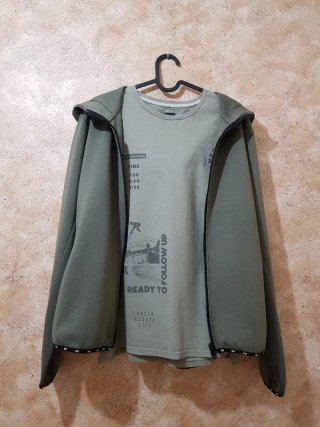 Chaqueta IKKS verde militar talla M 16años/176cm
