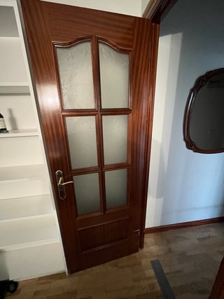Puertas madera maciza interior