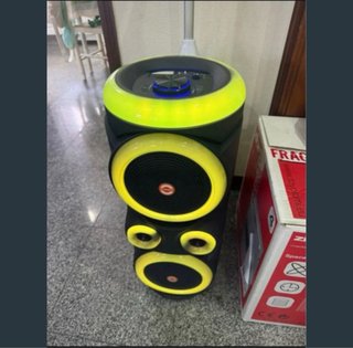 Coluna Bluetooth Preta e Azul