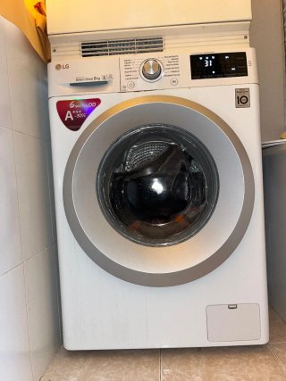 Mueble de cocina con encimera de mármol