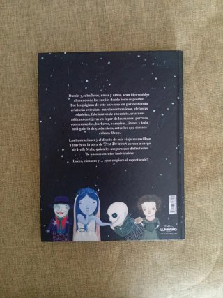 El universo Tim Burton: Viaje ilustrado a la ma...