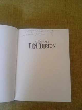 El universo Tim Burton: Viaje ilustrado a la ma...