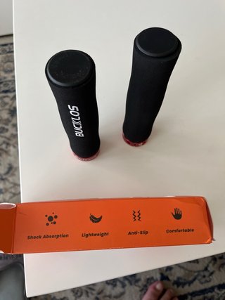 Puños BUCKLOS para MTB
