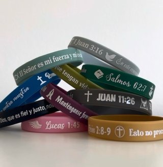 Pulseras Cristianas Variadas (4€)
