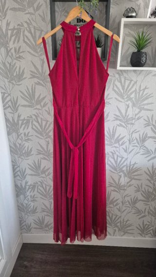 Vestido largo rojo elegante