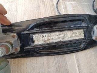 Patín negro con ruedas verdes