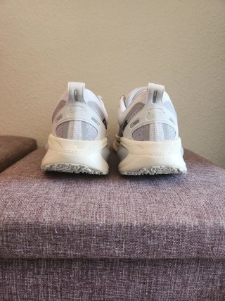Nike Vomero 18 GTX Zapatillas Running Gris/Blanco