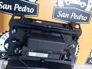 Consola Central Citroen C4 / Berlingo