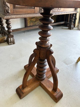 Mesa velador tipo pedestal antiguo madera maciza