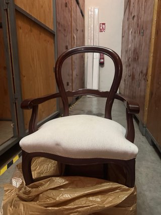 6 Sillas de Madera Clásicas