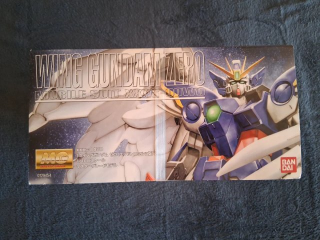 MG 1/100 Wing Gundam Zero Endless Waltz