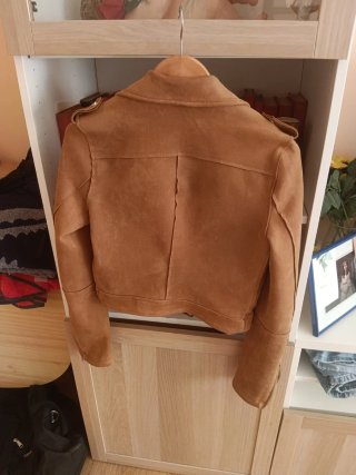 Chaqueta Biker Stradivarius Marrón