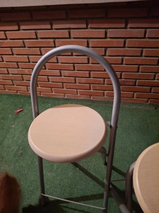 2 Taburetes de cocina madera y metal
