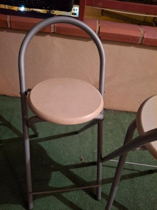 2 Taburetes de cocina madera y metal
