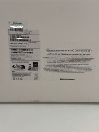 MacBook Air 13,6” M2 16GB 256GB Plata