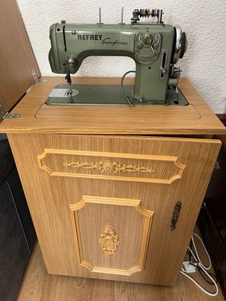 Máquina de coser Refrey Transforma vintage