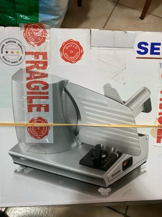 Affettatrice elettrica