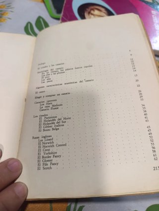Libro antiguo del 1970 .pajaros