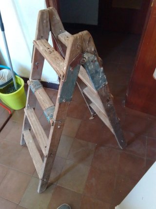Escalera madera pintor plegable