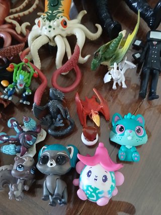 Todo el lote de la foto.Among Us, Star Wars, hobys