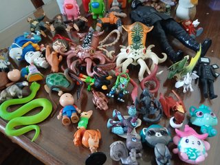 Todo el lote de la foto.Among Us, Star Wars, hobys