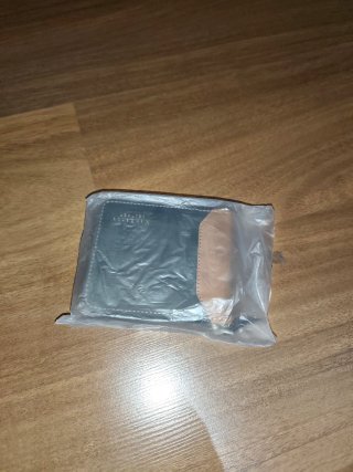 Monedero con cremallera y tarjetero