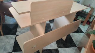 Escritorio de madera y metal 120*55*75