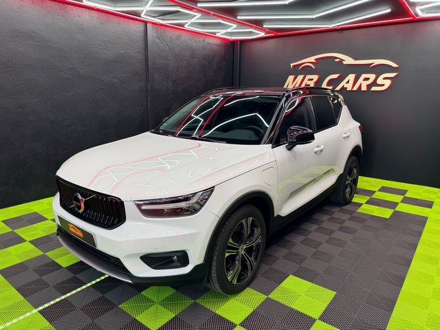 VOLVO XC40 1.5 T5 TWIN RECHARGE INSCRIPTION EX AUT