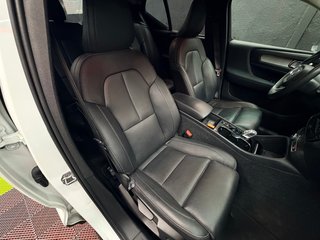 VOLVO XC40 1.5 T5 TWIN RECHARGE INSCRIPTION EX AUT