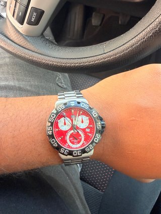 Reloj TAG Heuer Formula 1 Rojo y Plateado